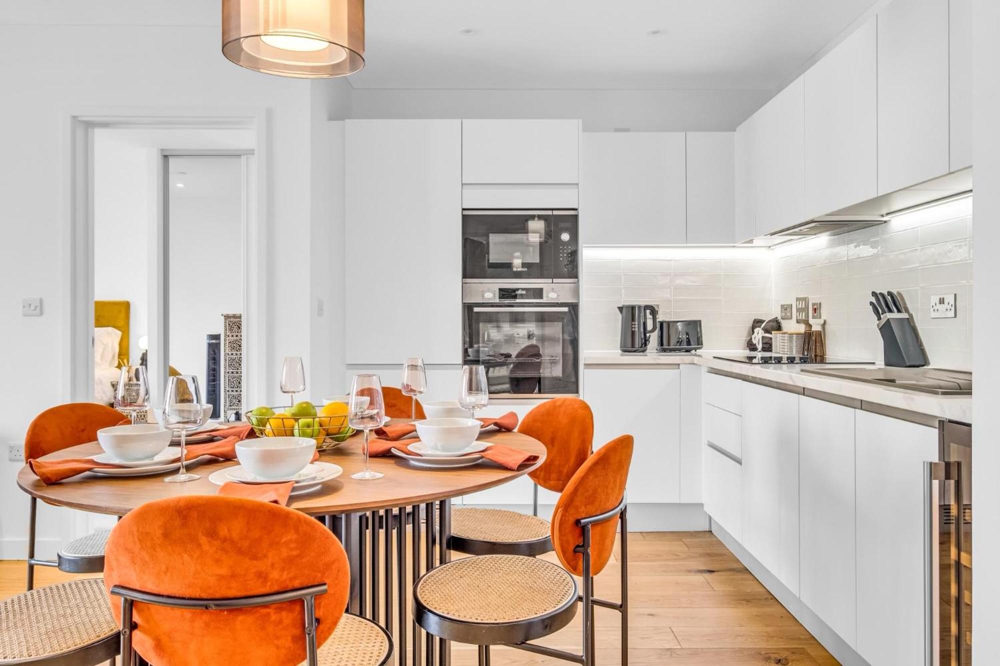 Luxurious & Glamorous Centrally Located 2 Bedroom 2 Bathroom Apartment - Central Birmingham - Secure Parking - Netflix Exteriör bild