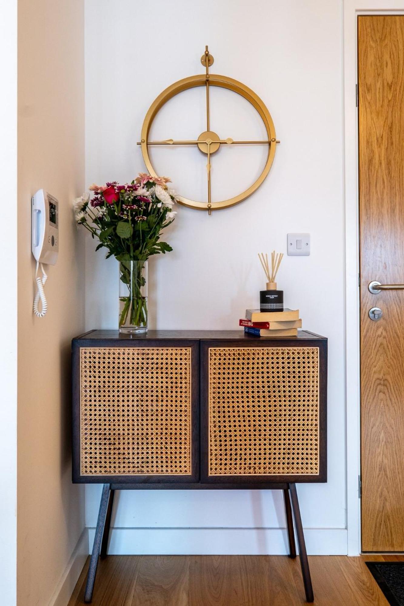 Luxurious & Glamorous Centrally Located 2 Bedroom 2 Bathroom Apartment - Central Birmingham - Secure Parking - Netflix Exteriör bild