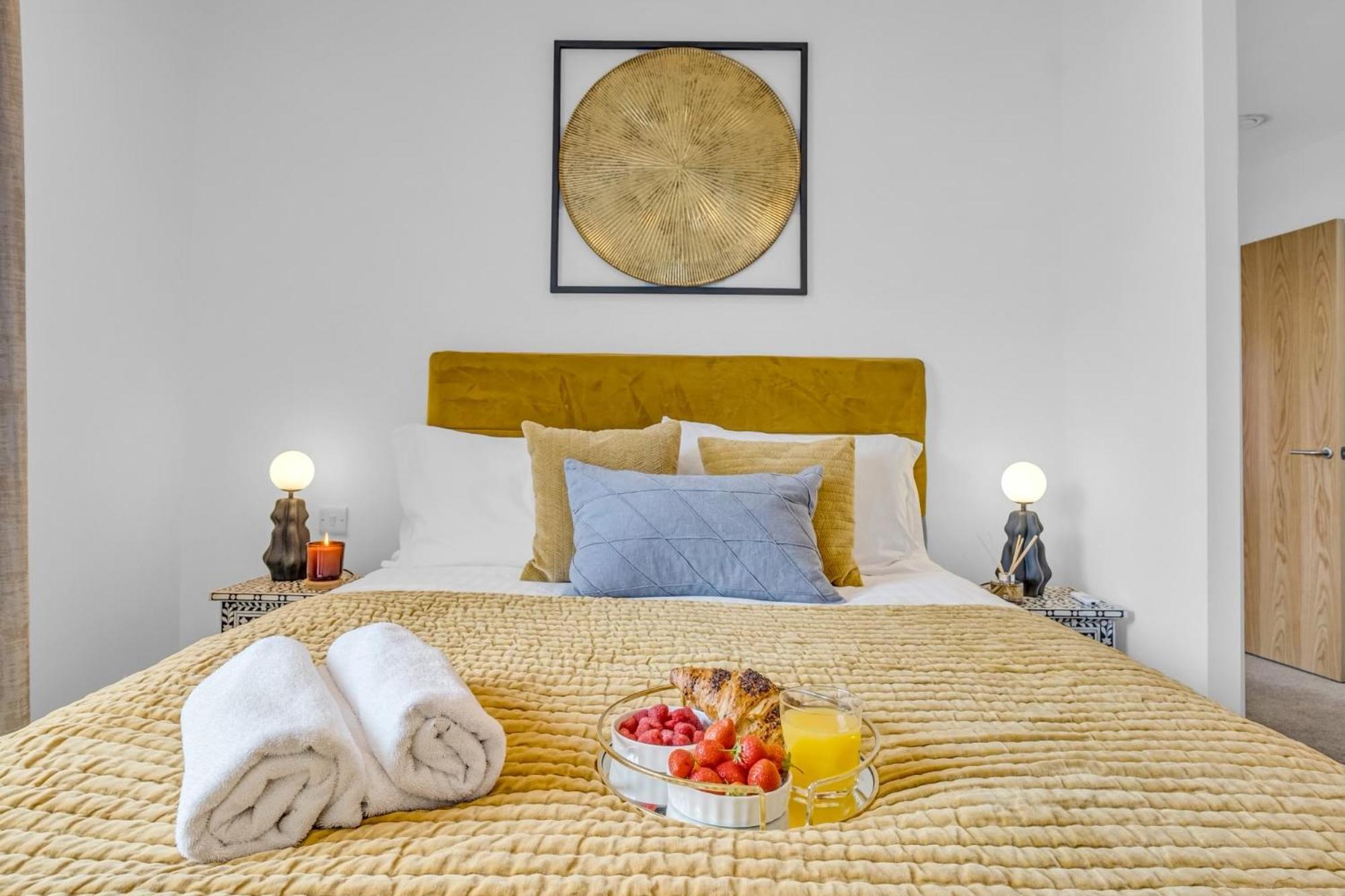 Luxurious & Glamorous Centrally Located 2 Bedroom 2 Bathroom Apartment - Central Birmingham - Secure Parking - Netflix Exteriör bild