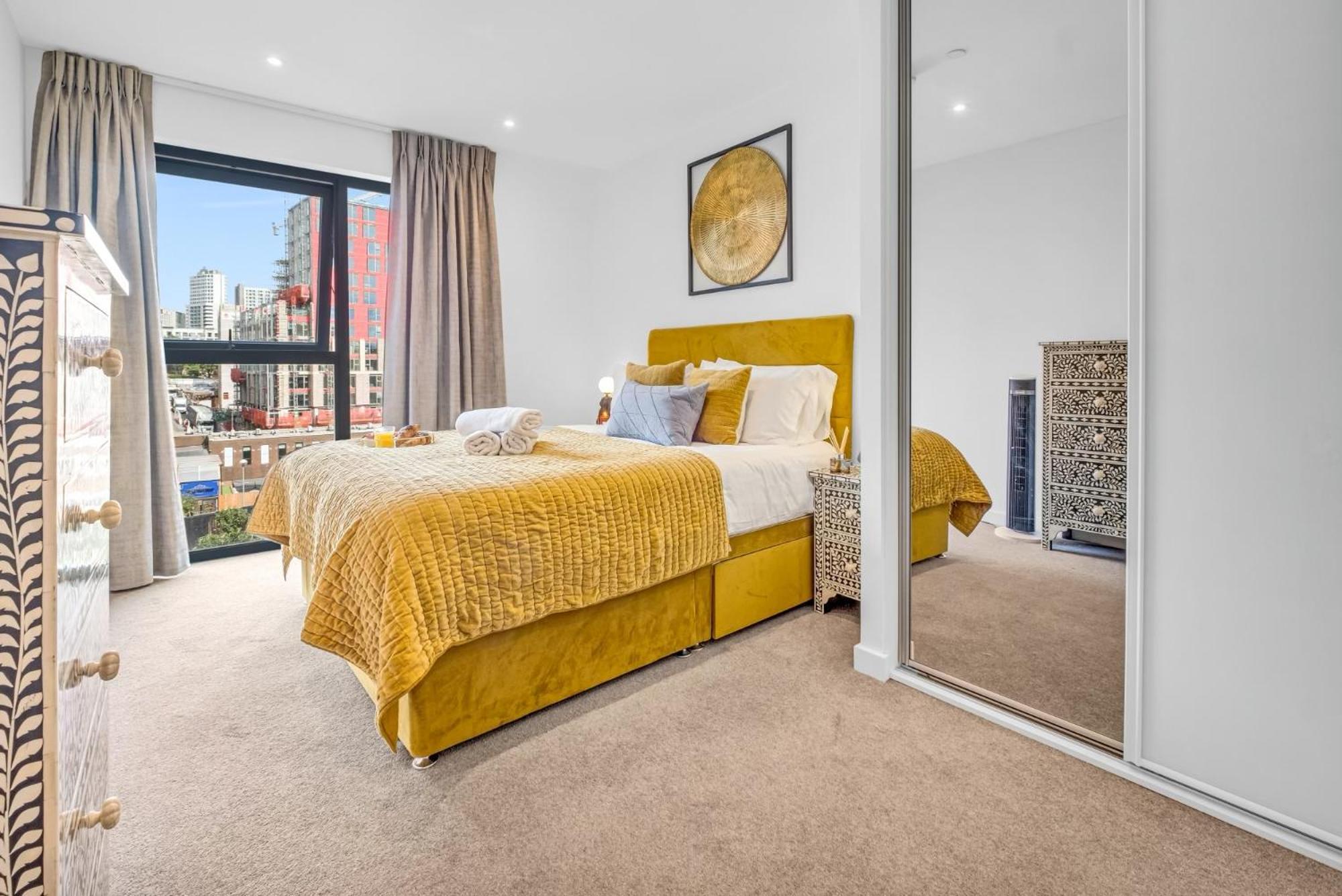 Luxurious & Glamorous Centrally Located 2 Bedroom 2 Bathroom Apartment - Central Birmingham - Secure Parking - Netflix Exteriör bild